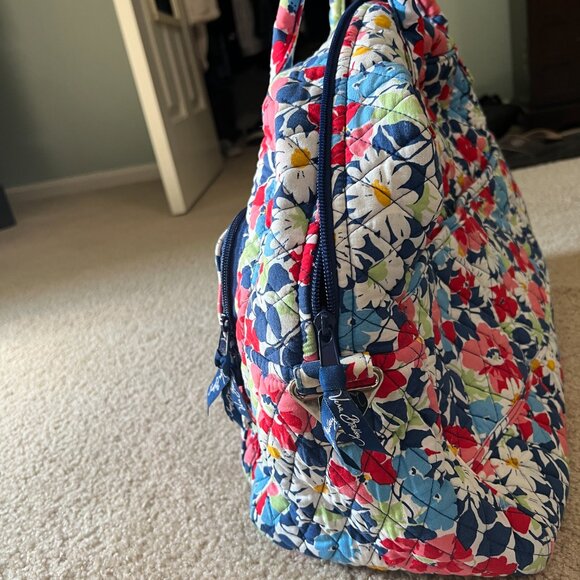 Vera Bradley Grand Weekender Travel Bag, Summer Cottage - Picture 5 of 9